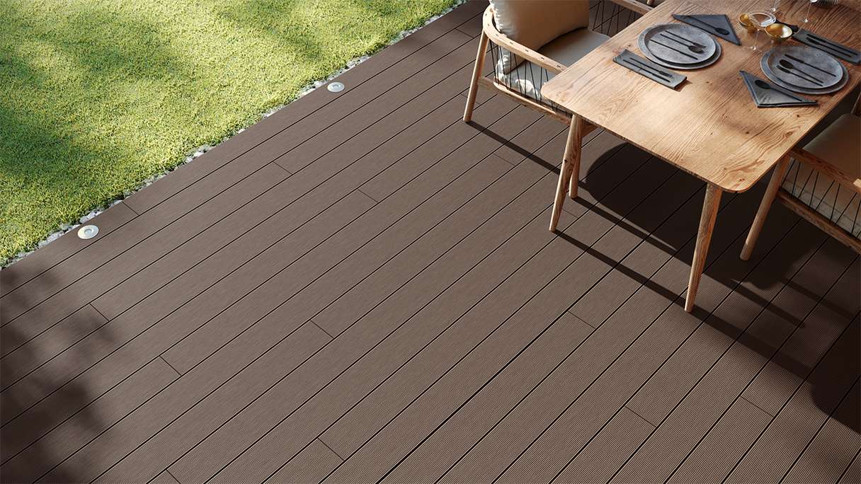 planeo LineWood Lame de terrasse WPC massif - brun foncé 3m rainuré/cannelé