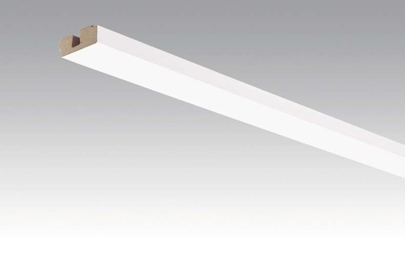 Plinthes MEISTER habillage de plafond Whiteline 4074 - 2380 x 40 x 15 mm