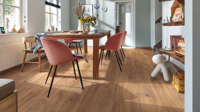 MEISTER Stratifié - MeisterDesign LD 150 Eiche Hazelbrook 7013 | gaufrage synchrone (600017-1288198-07013)
