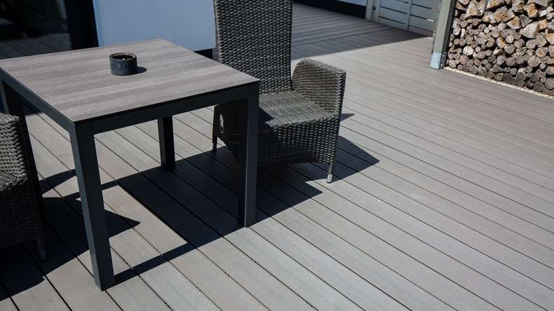 TitanWood Kit complet - 3m structure en bois massive gris clair 9,2m² compris UK alu