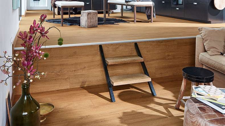 Sol design MEISTER MeisterDesign. next DD 500 S - 06999 Golden Oak | Isolation phonique intégrée (400054-1287220-06999)