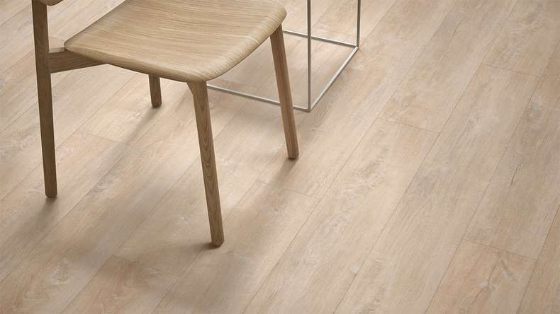 Vinyle adhésif Forbo Enduro - Light Timber (69335DR3)