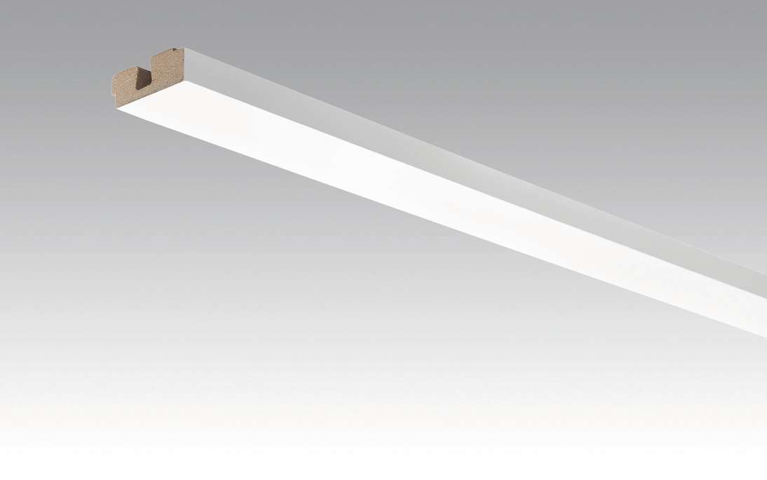 Plinthes MEISTER habillage de plafond Uni blanc brillant DF 324 - 2380 x 40 x 15 mm