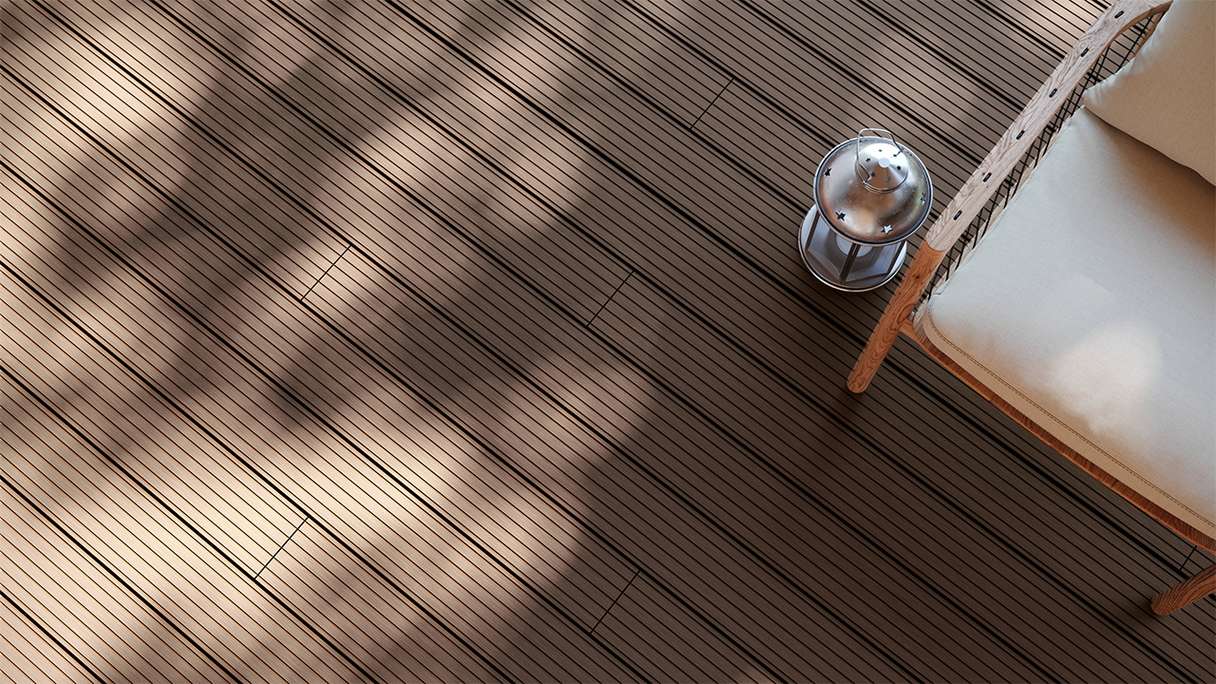 planeo LineWood Lame de terrasse WPC massif - brun foncé 3m rainuré/cannelé