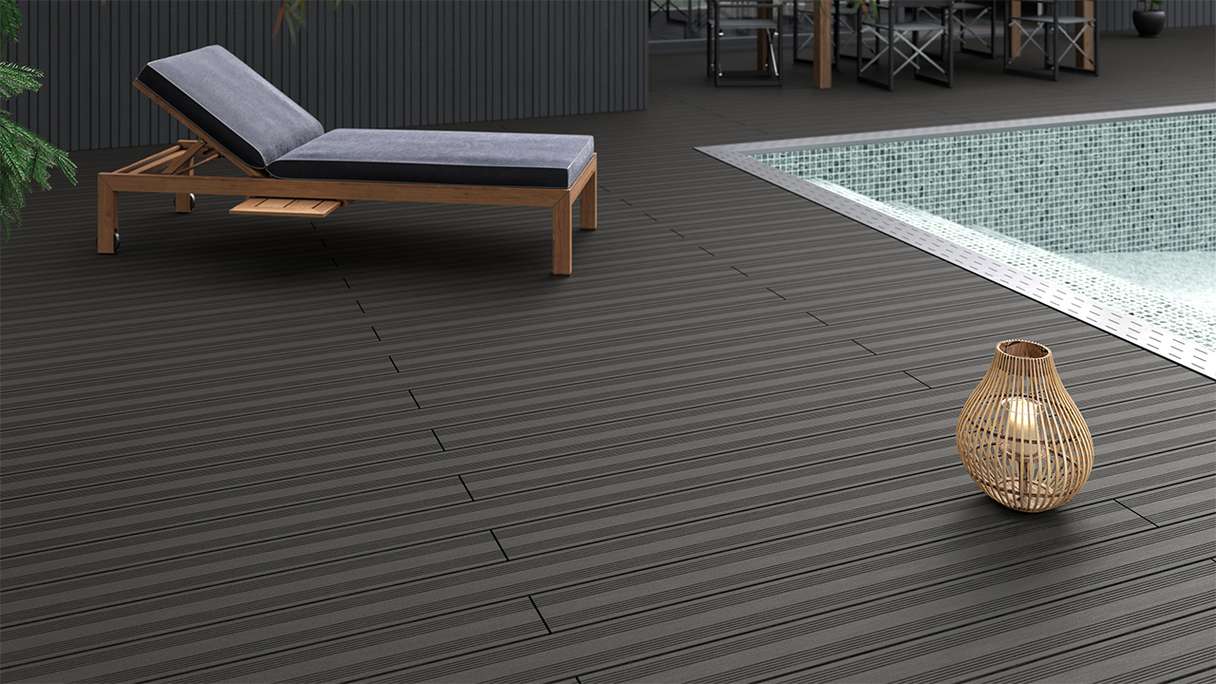 planeo SolidWood WPC Lame de terrasse massive - gris foncé 4.8m français/structuré