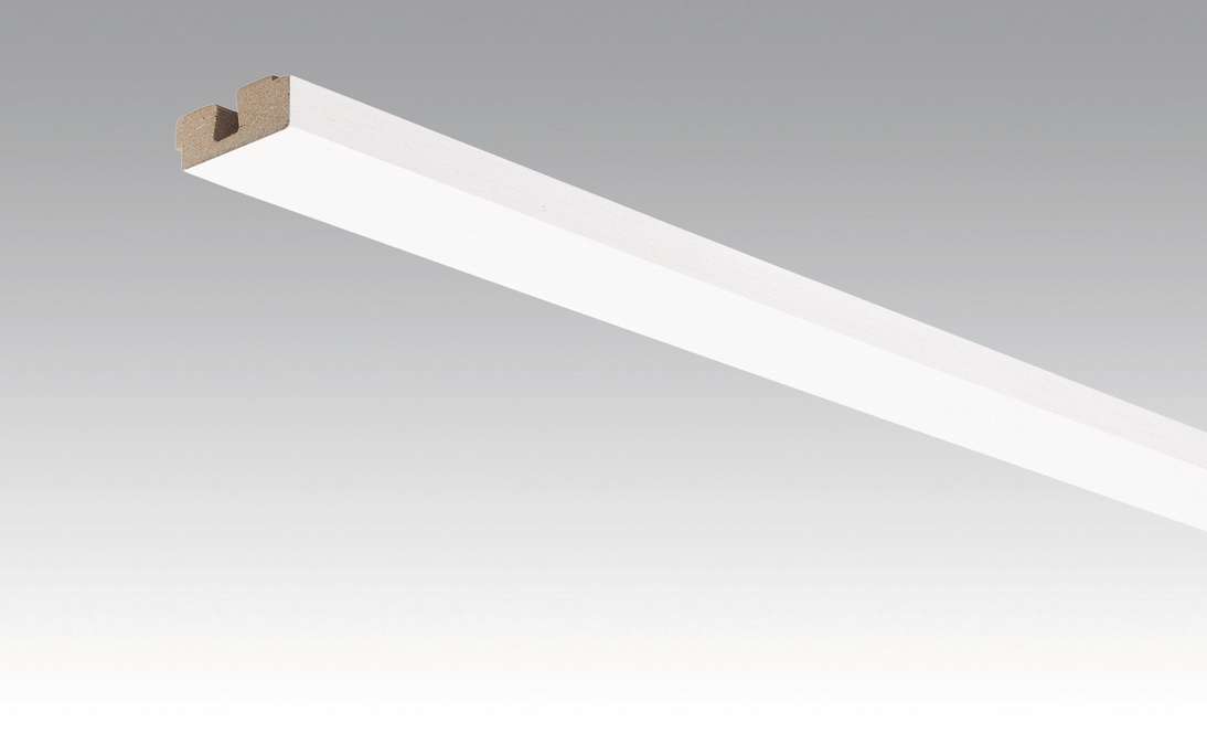 Plinthes MEISTER habillage de plafond Whiteline 4074 - 2380 x 40 x 15 mm