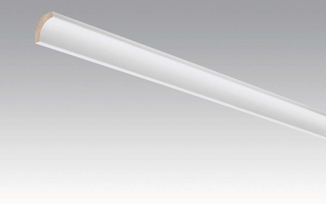 Plinthes MEISTER à gorge blanches brillantes 4084 - 2380 x 22 x 22 mm