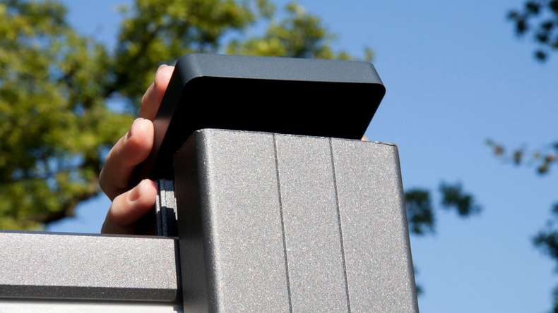 planeo Gardence Metallic - Capuchon de poteau gris Anthracite 9x9cm