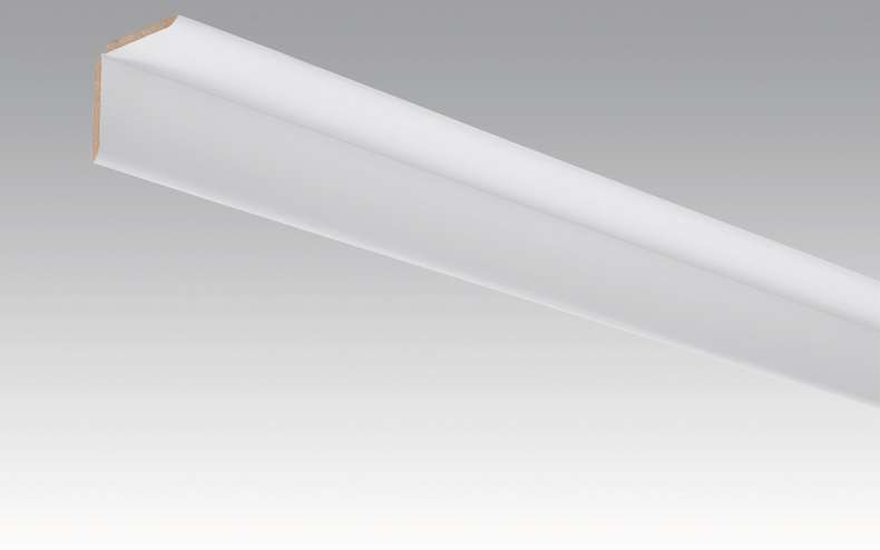 Plinthes MEISTER Blanc brillant 4084 - 2380 x 70 x 3,5 mm