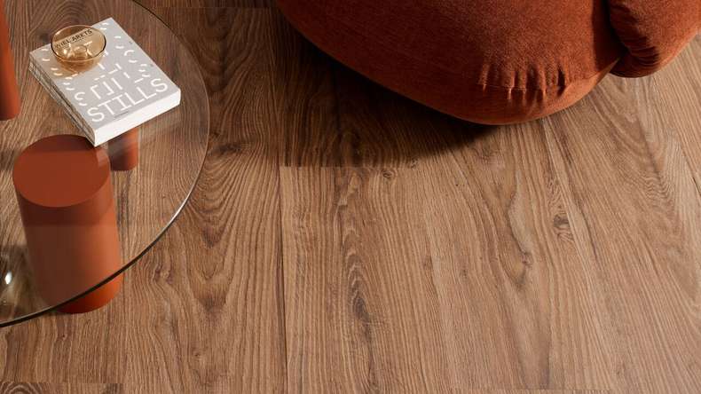 Forbo Allura Wood 70 Vinyle à coller - Deep Country Oak (60302DR7)
