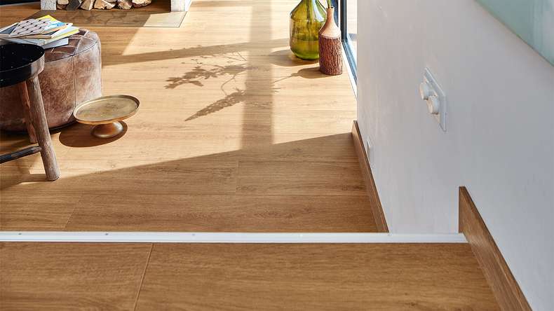 Sol design MEISTER MeisterDesign. next DD 500 S - 06999 Golden Oak | Isolation phonique intégrée (400054-1287220-06999)