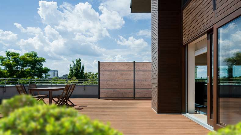 planeo Gardence Resistant - Clôture à emboîter HPL aspect bois 180 x 183 cm