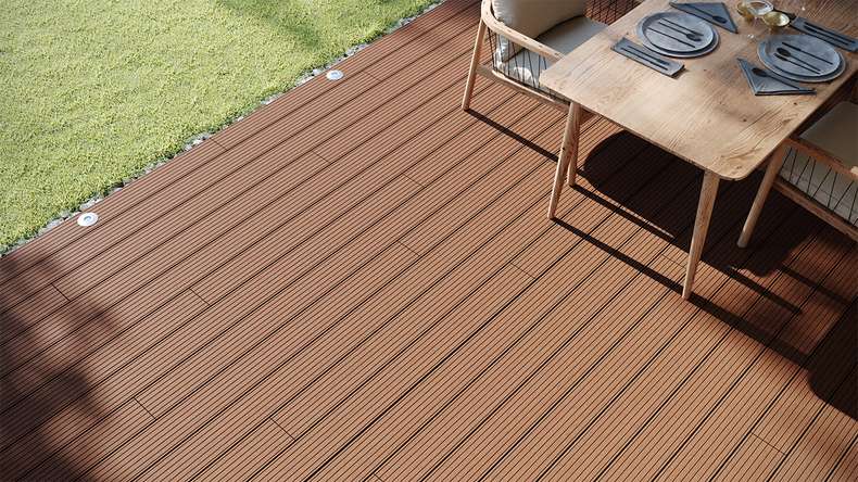 planeo LineWood Lame de terrasse WPC massif - brun clair 4.80m rainuré/cannelé