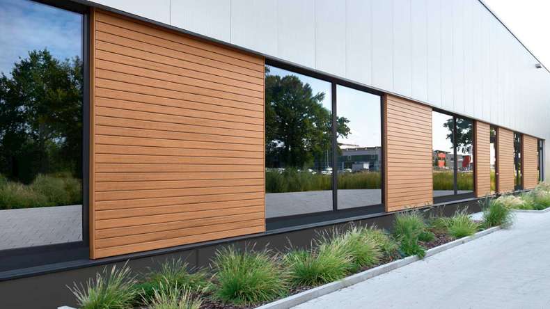 planeo Fassado - bardage façade composite chêne brun XL 4 m