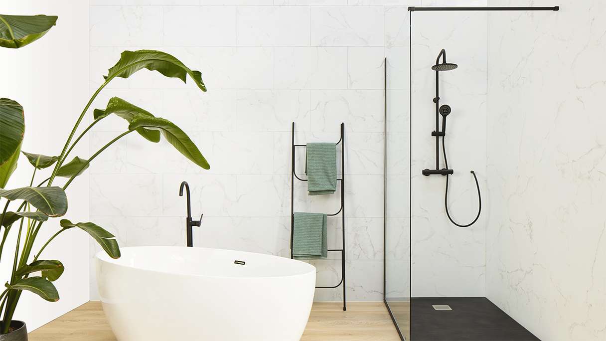 planeo StrongWall - Revêtement mural en plastique XL Corlen 260 x 90 cm