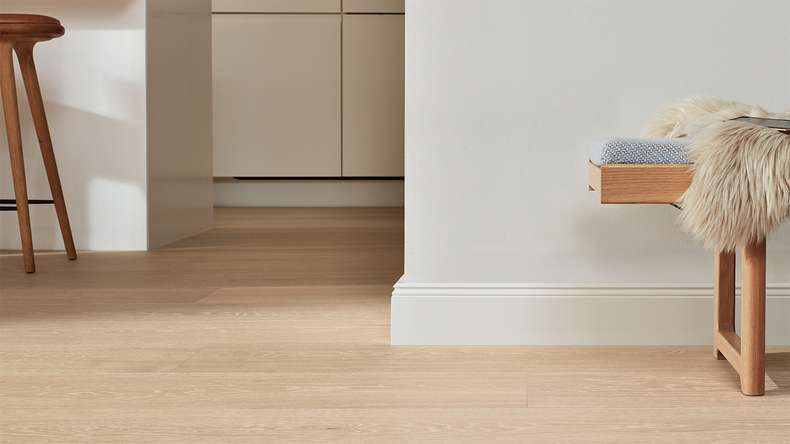 Sol en bois MEISTER Lindura HD 400 - 08922 Chêne naturel champagne vernis ultra mat 2200 x 270 x 11 mm (500214-2200270-08922)