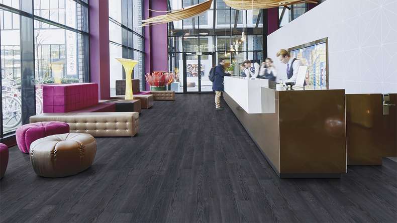 Forbo Allura Wood 70 Vinyle adhésif - Indigo Ash 750 x 150 mm (63666DR7)
