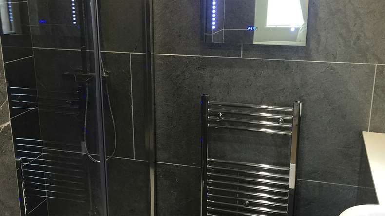 planeo EVOLITH Slate&Stone - Revêtement mural en pierre naturelle Stellar Void 1220 x 610 mm