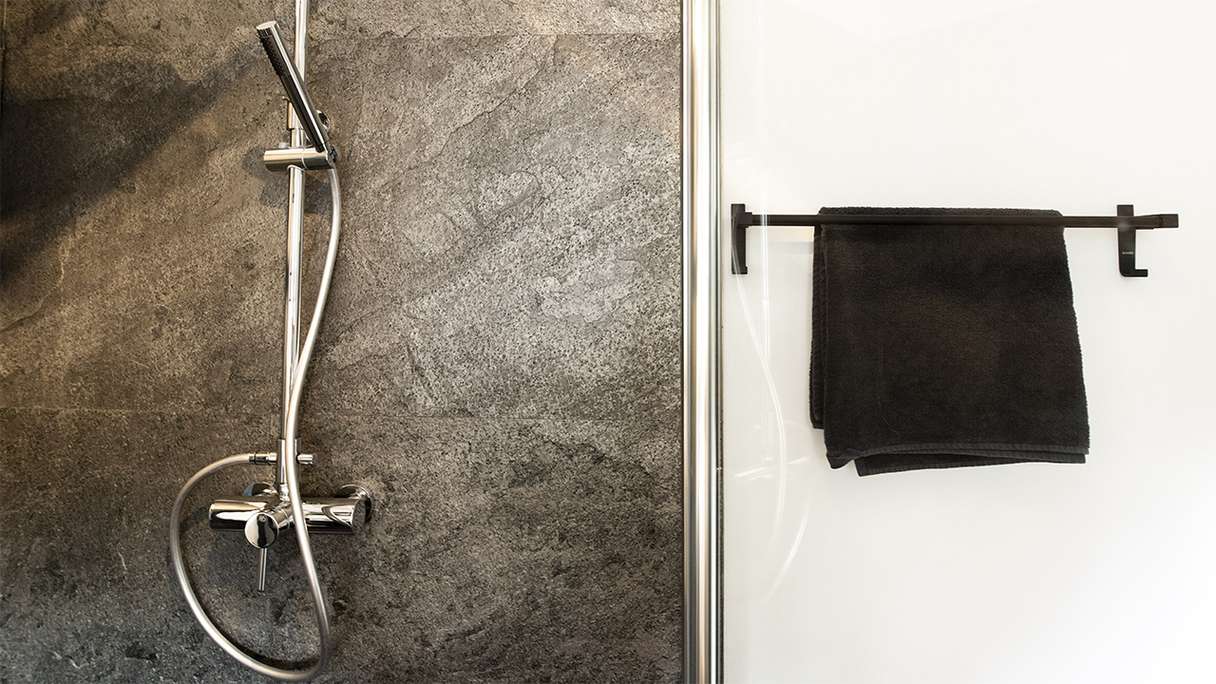 planeo EVOLITH Slate&Stone - Revêtement mural en pierre naturelle Urban Grey 1220 x 610 mm