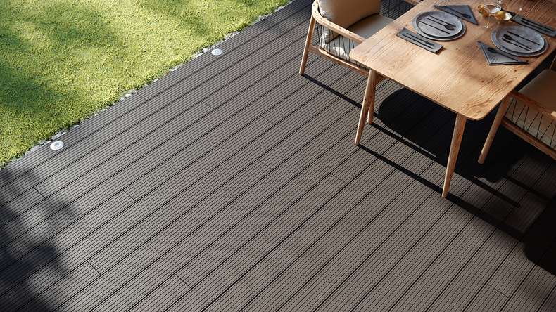 planeo LineWood Lame de terrasse WPC massif - gris clair 4.20m rainuré/cannelé