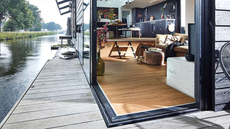 Sol design MEISTER MeisterDesign. next DD 500 S - 06999 Golden Oak | Isolation phonique intégrée (400054-1287220-06999)
