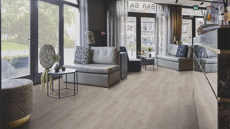 Forbo Allura Wood 55 Vinyle adhésif - Natural Ash 750 x 150 mm (63661DR5)