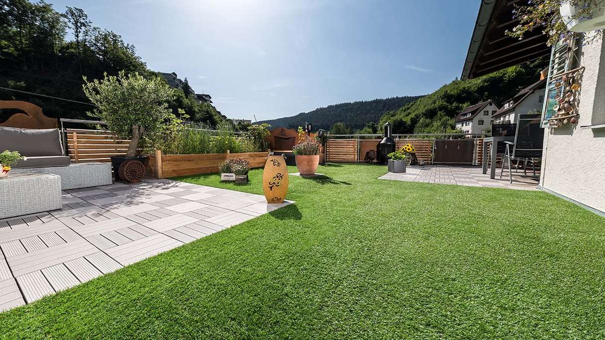 planeo carreau de terrasse en plastique - aspect gazon