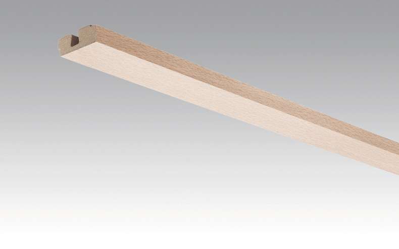 Plinthes MEISTER habillage de plafond en hêtre pur 4094 - 2380 x 40 x 15 mm