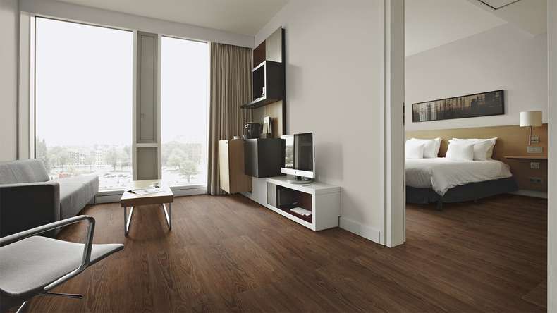 Forbo Allura Material 55 Vinyle adhésif - Terra Ash 750 x 150 mm (63663DR5)