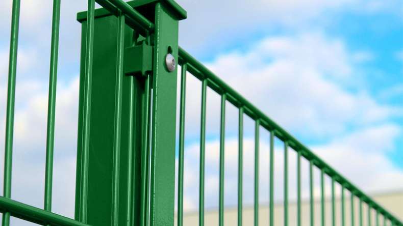 Panneau double fil lourde 8/6/8 - Largeur 2510 mm RAL 6005 vert mousse