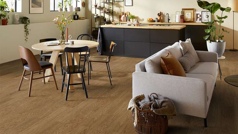 Forbo Allura Wood 40 Vinyle à coller - Honey Elegant Oak 750 x 150 mm (60165DR4)