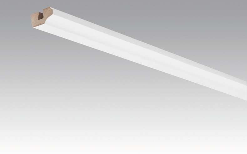 Plinthes MEISTER habillage de plafond Uni blanc brillant DF 324 - 2380 x 38 x 19 mm