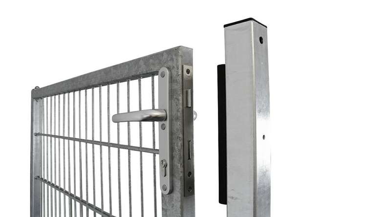 Porte universelle moyenne 1 groupe galvanisé à chaud H 2000 x L 1590 mm poteaux de porte inclus