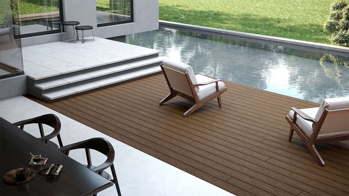 planeo CoEXWood Lame de terrasse WPC massif enrobé - brun clair/brun foncé 4.2m structuré