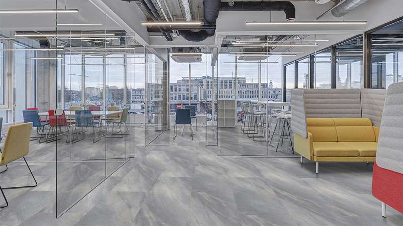 Vinyle adhésif Forbo Allura Material 55 - Cool Natural Stone (63693DR5)