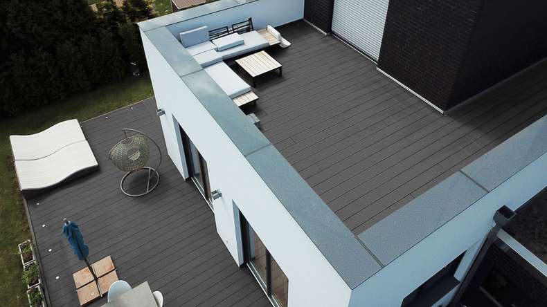 TitanWood Kit complet - 3m lame massive rainurée structure gris foncé 39,6m² compris UK alu