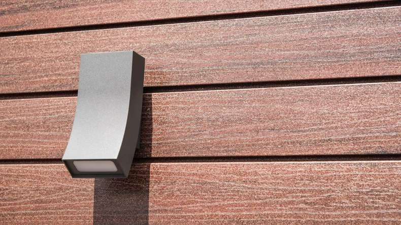 planeo Fassado - bardage composite façade Prime châtaigne brune