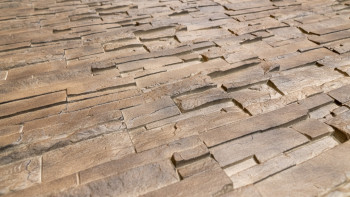 planeo panneau de façade aspect pierre - NoviStone Brownstone 1054 x 334 mm