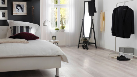 KWG sol PVC - Antigua Infinity chêne argenté blanc