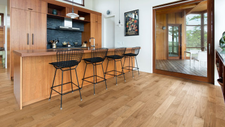 Kährs parquet Spirit Unity - Chêne récif large laqué mat brossé, biseauté sur tout le pourtour
