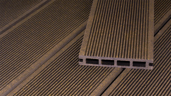 planeo ECO-Line Lame de terrasse WPC alvéolaire brun foncé - lisse/à rainures